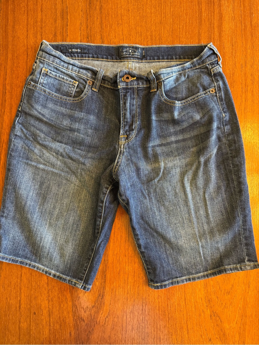 Lucky Brand Bermuda Jean Shorts Dark Blue 10/30